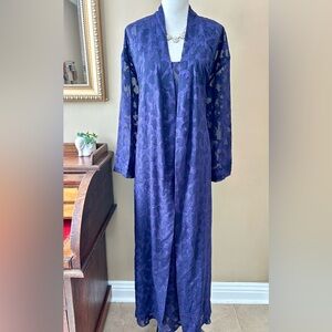 Vintage Victoria's Secret Gold Label Robe & Nightgown Maxi Purple Lace 90s